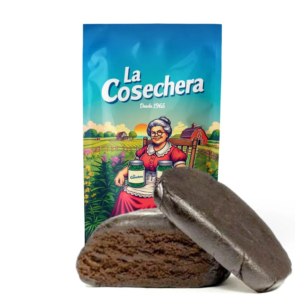 Bloque compacto de Doble Zero Hash CBD con packaging premium de La Cosechera